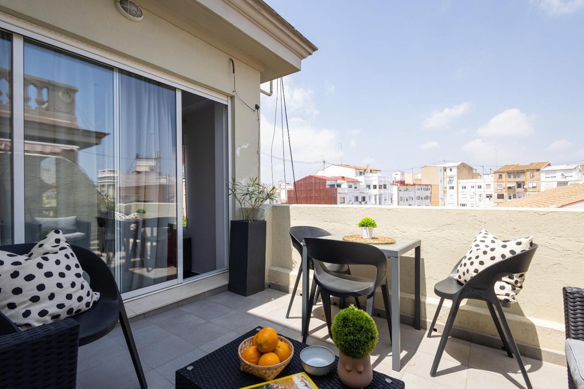 Florit Flats - Stylish 2 Bedroom Ac Wifi Terrace Attic In Valencia Center Exteriér fotografie