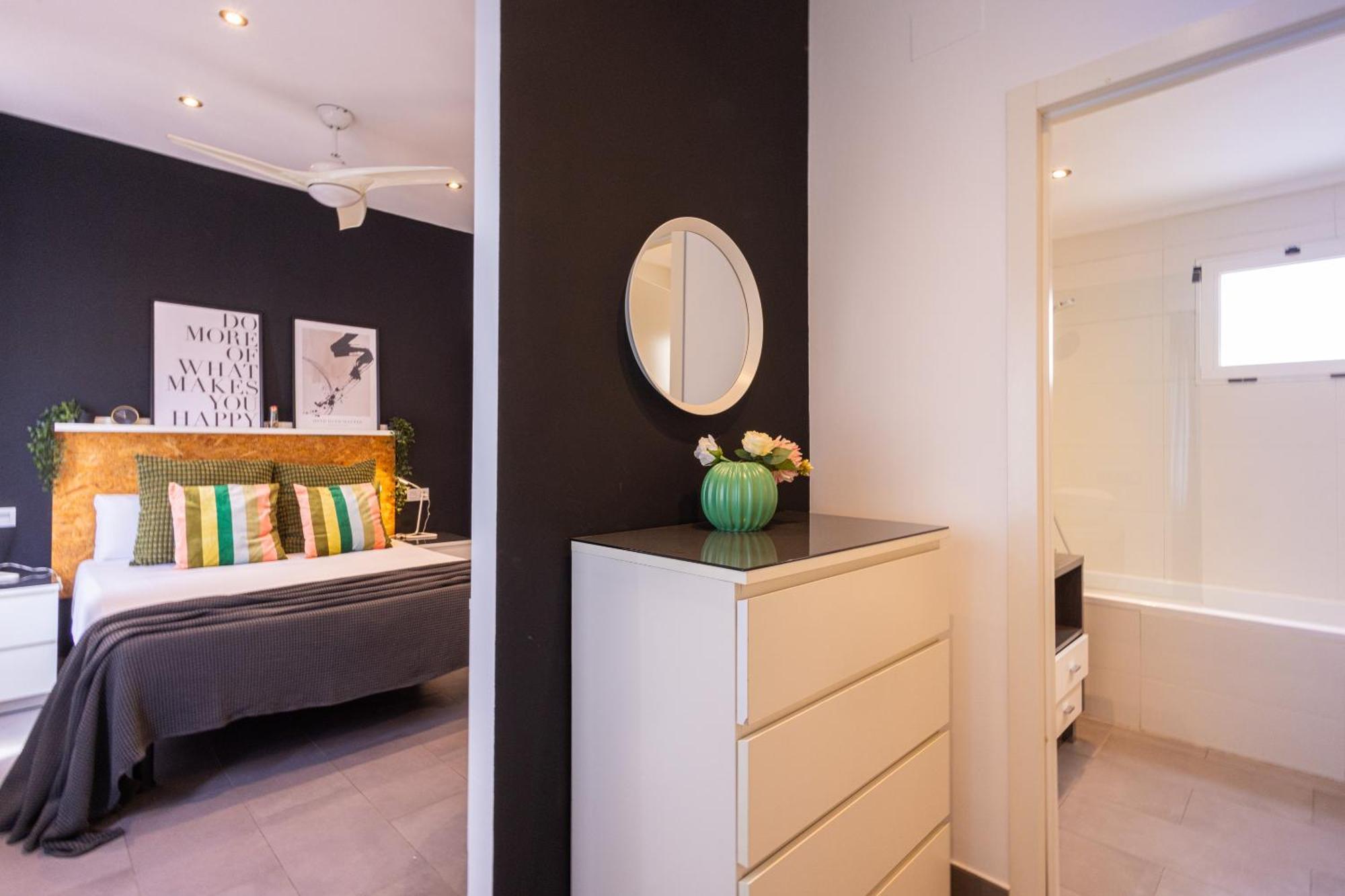 Florit Flats - Stylish 2 Bedroom Ac Wifi Terrace Attic In Valencia Center Exteriér fotografie